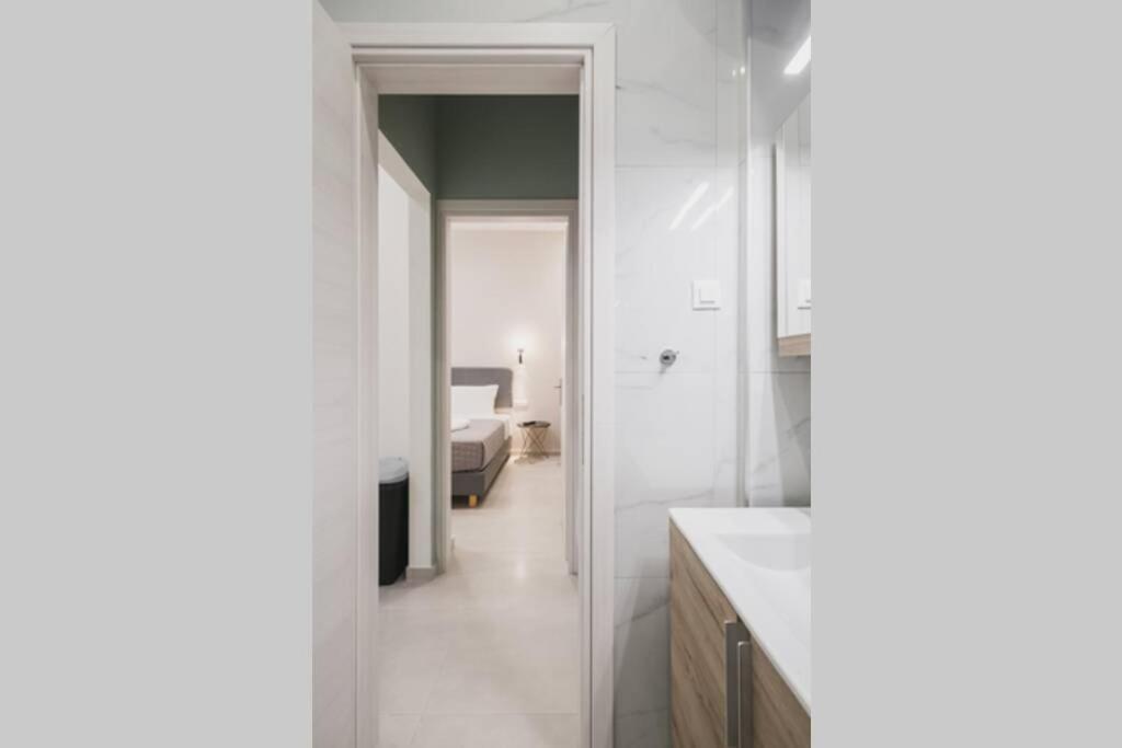 Peris 2 - Central Apt Near Old Town - Ac, Washer Ханя Екстериор снимка