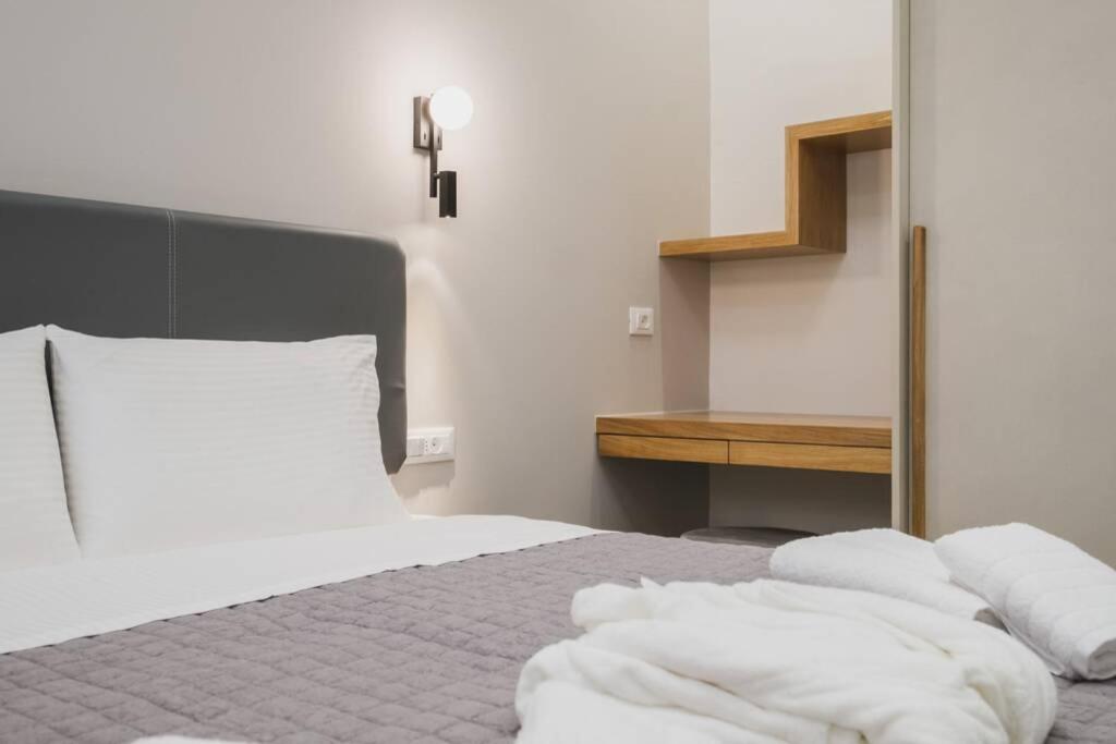 Peris 2 - Central Apt Near Old Town - Ac, Washer Ханя Екстериор снимка